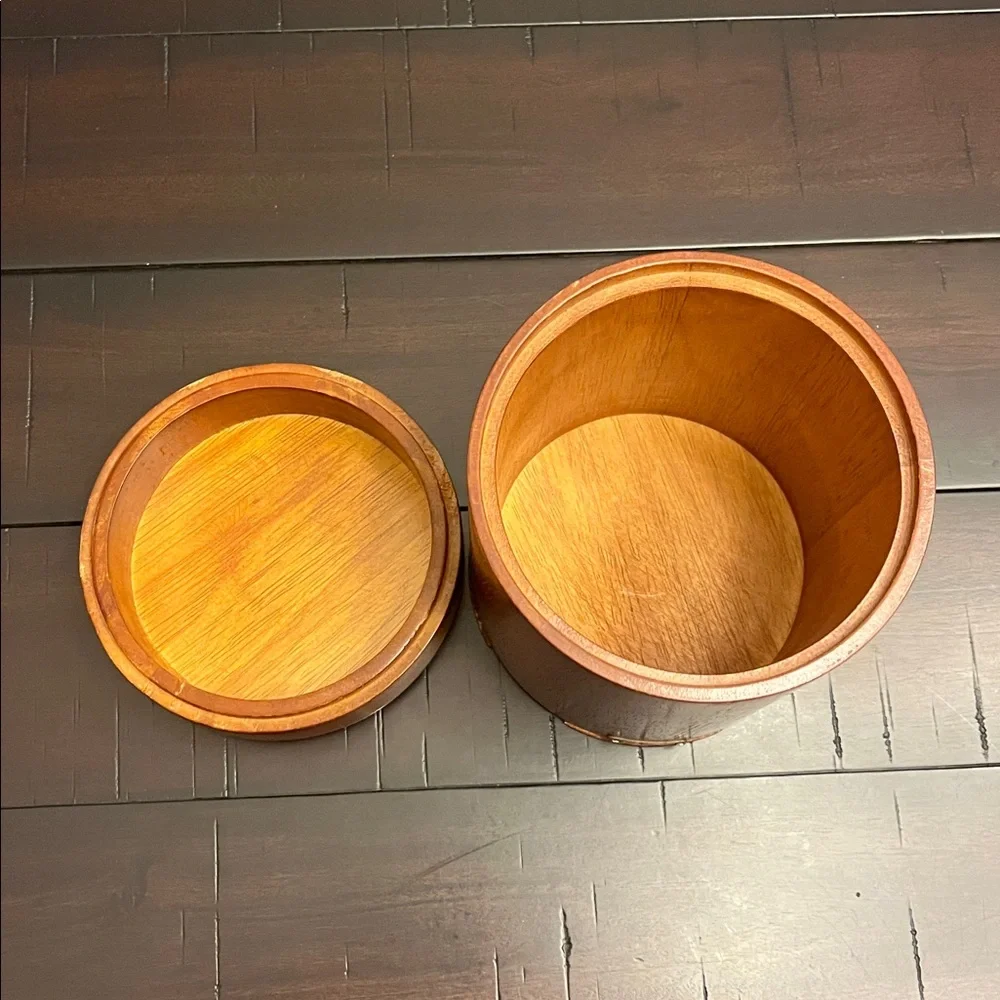 Lauren Ralph Lauren Canister Set of 3 Wood Round Vintage Storage Decoration